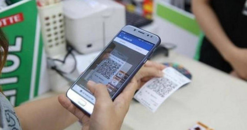 Cuối năm ‘nóng’ giao dịch, ngân hàng mở đường chống nghẽn