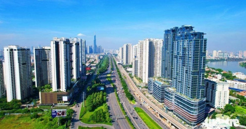 Doanh nghiệp bất động sản trước nguy cơ "quả trứng vỡ" đầy bất định