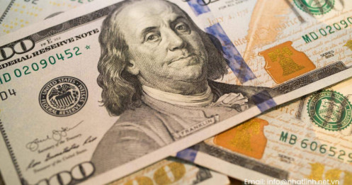 Đồng đô la đứng vững vào năm 2024, được hỗ trợ bởi Fed thận trọng và thương mại của Trump