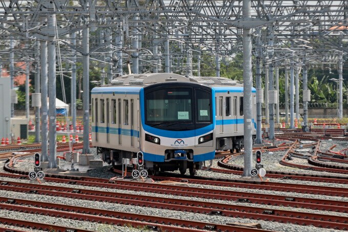 Lãnh đạo TP HCM kêu gọi người dân mua trái phiếu đóng góp làm metro