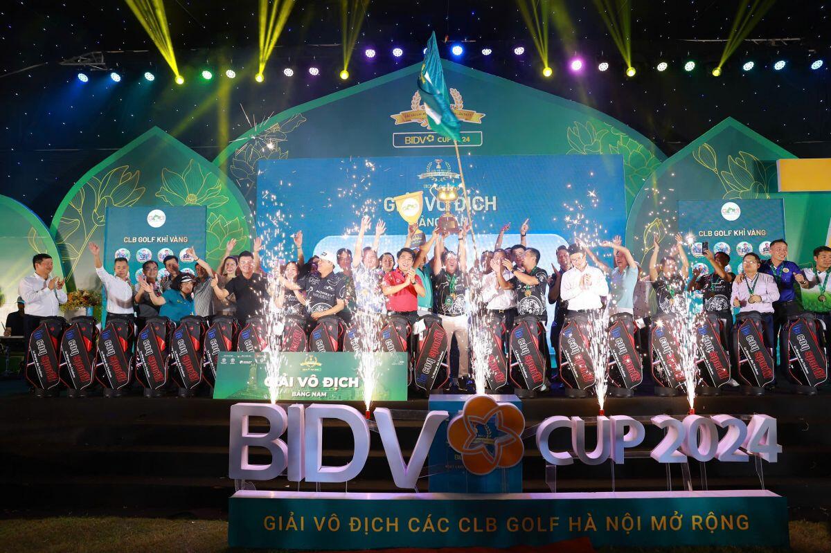 Giải các CLB Golf Hà Nội Mở rộng – BIDV Cup 2024: CLB Golf Khỉ Vàng và CLB Luật sư miền Bắc giành ngôi vô địch