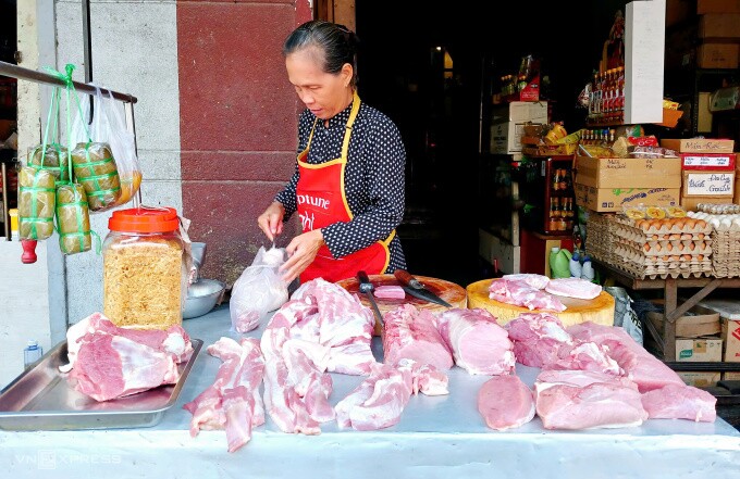 Nhiều hàng hóa tăng giá