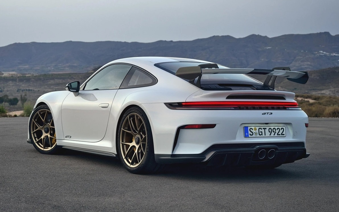 Porsche 911 GT3 phiên bản facelift ra mắt