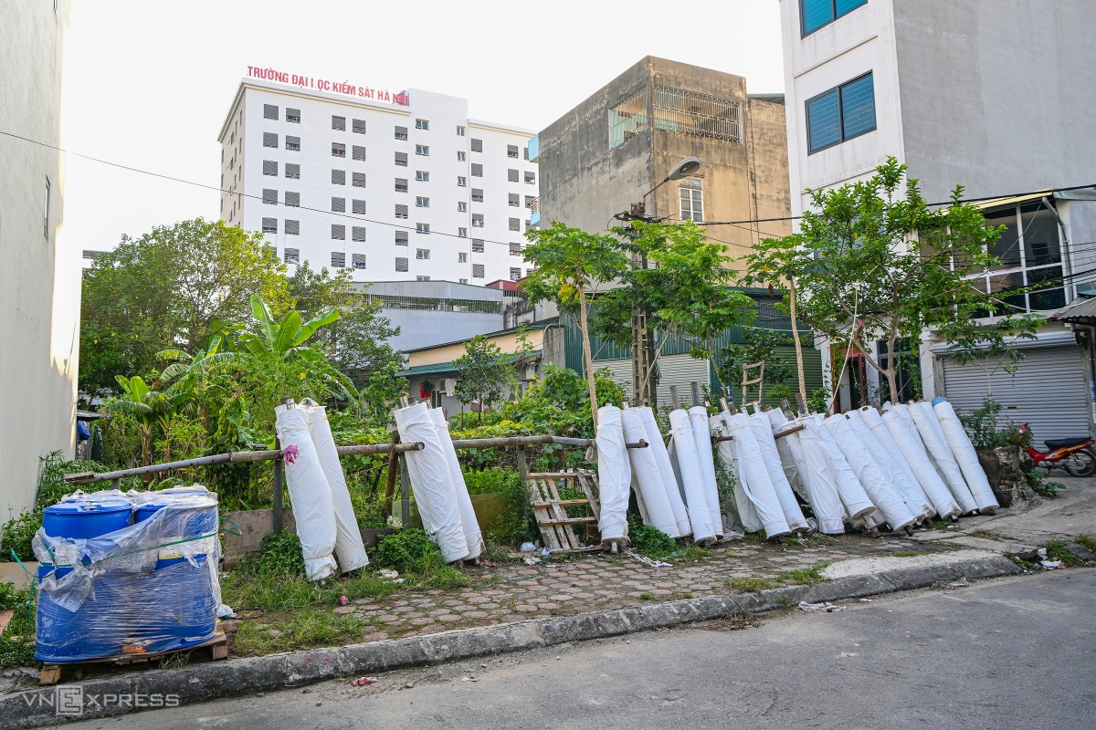 Hiện trạng các khu đất đấu giá hàng trăm triệu một m2 tại Hà Đông