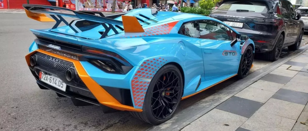 Lamborghini Huracan độc nhất Việt Nam của doanh nhân Vũng Tàu tái xuất