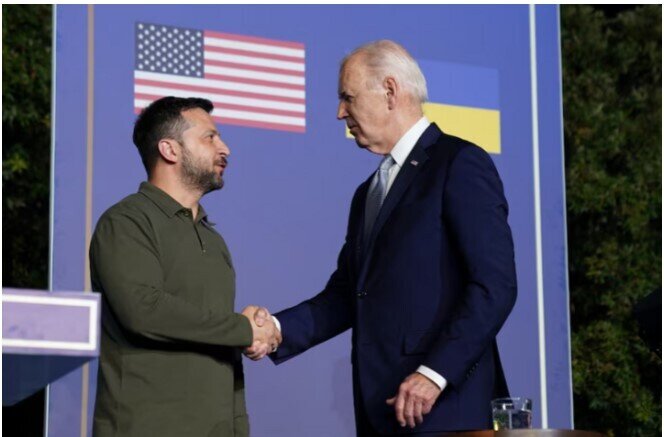 Reuters đưa tin, Chính quyền Tổng thống Joe Biden cho phép Ukraine sử dụng vũ khí do Mỹ sản xuất để  ...