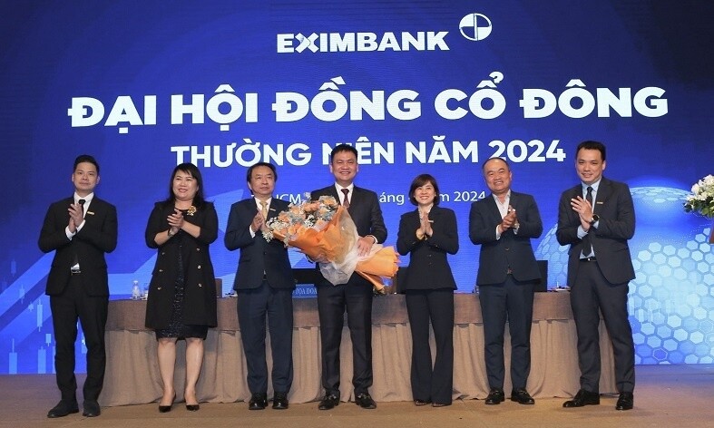 Sóng gió lại nổi lên tại Eximbank