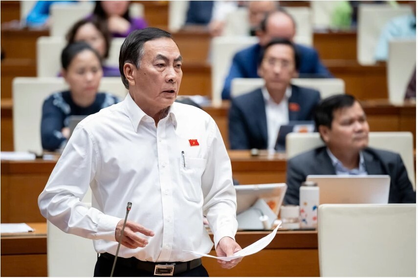 Đại biểu: ‘Tiền đã đóng vào giờ không cho họ hưởng, đó là điều bất hợp lý’