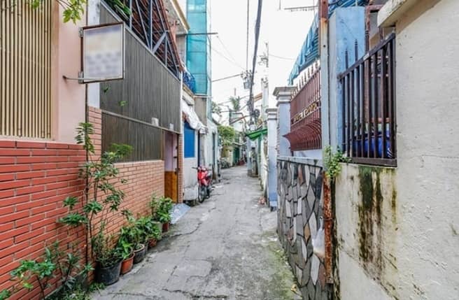 Nên mua nhà nhỏ trong hẻm to hay nhà to trong hẻm nhỏ?