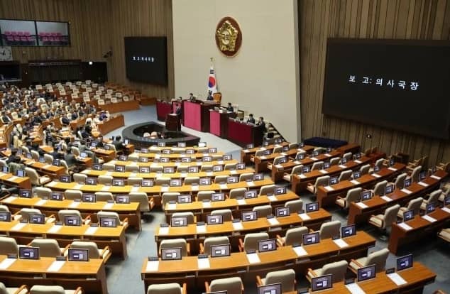 Đảng đối lập chốt thời điểm bỏ phiếu kiến nghị luận tội Tổng thống Hàn Quốc vụ thiết quân luật