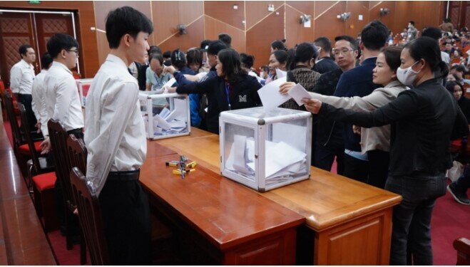 185 triệu đồng/m2 đất đấu giá Thạch Thất gây sốc: Giá thị trường thế nào?