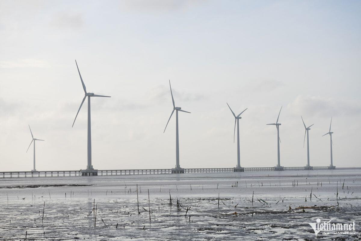 Loạt chính sách ưu đãi mới với 'nguồn điện trời cho' có gì hấp dẫn?