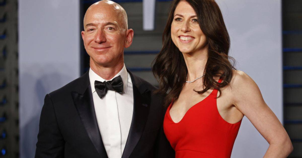 Vợ cũ Jeff Bezos làm từ thiện hơn 19 tỷ USD