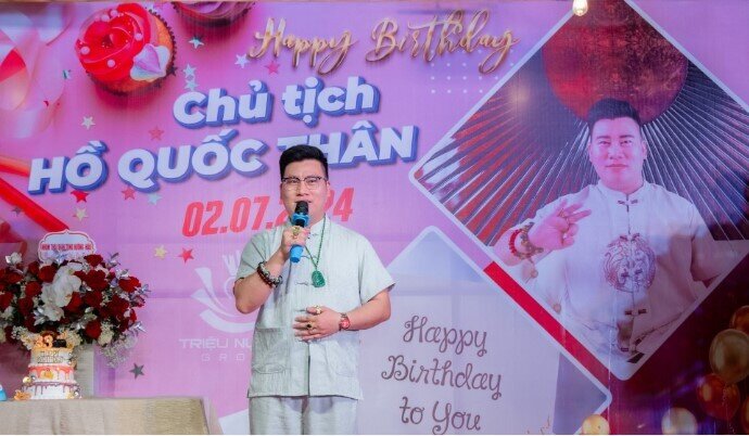 Hồ Quốc Thân - một 'Mr.Pips' thứ 2 xuất hiện tại Hà Nội