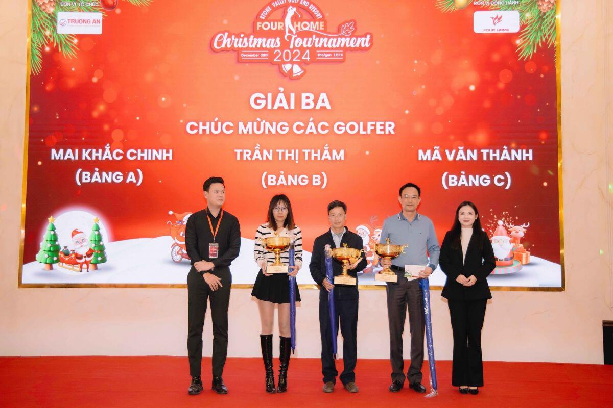 Golfer Nguyễn Văn Nghĩa vô địch giải đấu Stone Valley - Four Home Christmas Tournament 2024