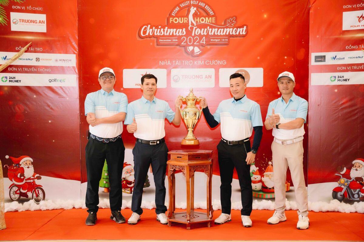 Golfer Nguyễn Văn Nghĩa vô địch giải đấu Stone Valley - Four Home Christmas Tournament 2024