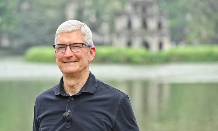 Vì sao Samsung, Apple đổ về Việt Nam để sản xuất điện thoại?