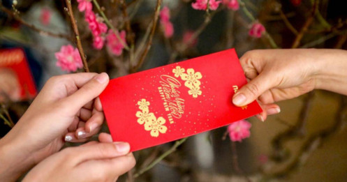 "Lì xì xong, tiền thưởng cuối năm cũng không còn!”