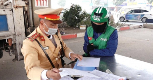 Tài xế lo lắng 'bị oan với mức phạt mới quá nặng'
