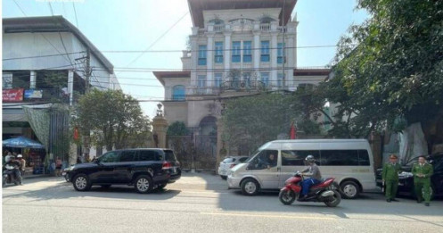 Công an khám xét nhà đại gia xăng dầu DKC