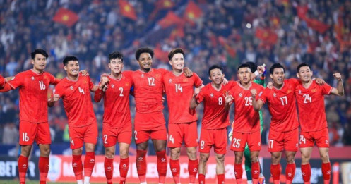 Tuyển Việt Nam vào chung kết AFF, loạt đại gia ‘rút hầu bao” thưởng lớn