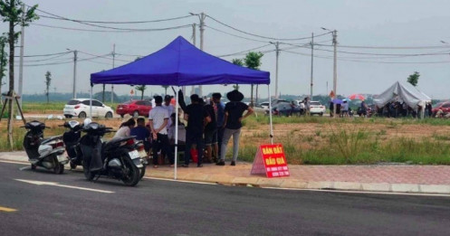 Kẽ hở trong tổ chức đấu giá đất