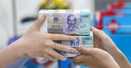 Nhiều ngân hàng ‘cấp tập’ tăng vốn