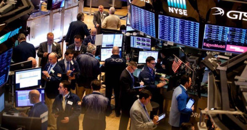 2 tuần trước khi ông Trump trở lại Nhà Trắng, nhiều quỹ 'nhận lệnh' hạn chế bán cổ phiếu