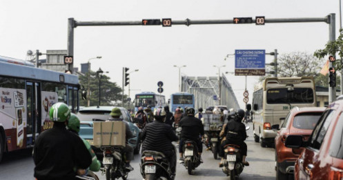 Giao thông Việt Nam 'khác thường' suốt một tuần qua