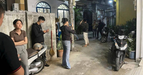 Cận Tết, người mua “săn lùng” nhà đất cả đêm