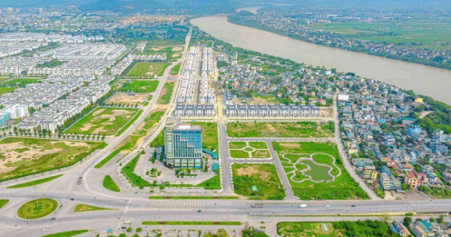 Kỳ vọng lãi lớn, vợ Chủ tịch TAL gom mua hàng triệu cổ phiếu