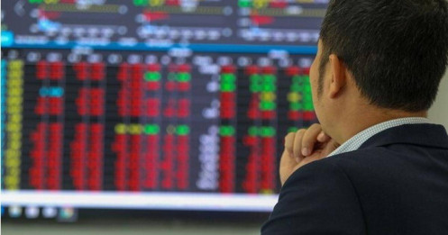 Thanh khoản xuống “đáy” gần 2 năm, nhà đầu tư đang chán chứng khoán?