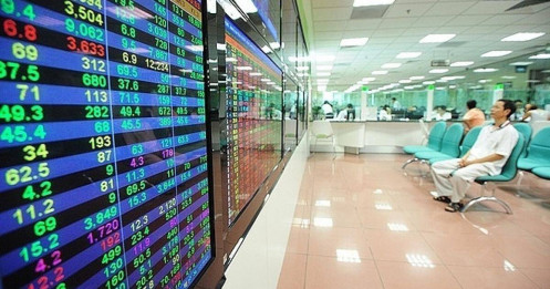 Thanh khoản giảm sút, ‘sức khỏe’ nhóm chứng khoán có dấu hiệu suy yếu