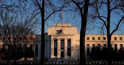 Thống đốc Fed nêu điều kiện để NHTW cắt giảm lãi suất sớm và nhanh hơn, không loại trừ khả năng hạ lãi suất trong tháng 3