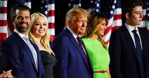 Bệ phóng gia đình của ông Donald Trump