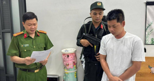 Khám xét nơi ở của Trần Trung Hiếu, triệt phá đường dây cá độ cực 'khủng' 1.200 tỷ đồng