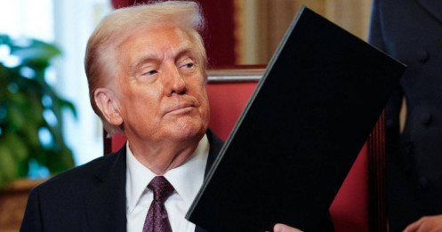 Những sắc lệnh đầu tiên do Tổng thống Trump ký có hiệu lực