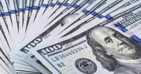 Sau tuyên bố của ông Trump về thuế quan với Trung Quốc, đồng USD tăng mạnh