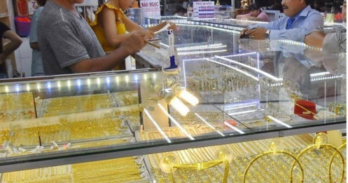 Giá vàng miếng SJC nhảy vọt lên 88 triệu đồng/lượng