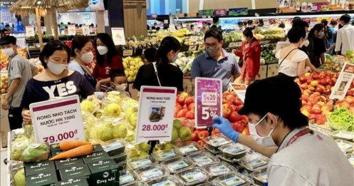Việt Nam đánh đổi lạm phát cao để bứt phá tăng trưởng?
