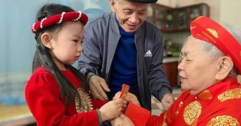 Tuổi gì không nên xông đất Tết Ất Tỵ và nên tránh chọn người xông nhà thế nào?
