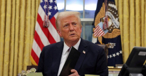 Những quyết sách đầu tiên của ông Trump: Nhanh chóng và quyết liệt