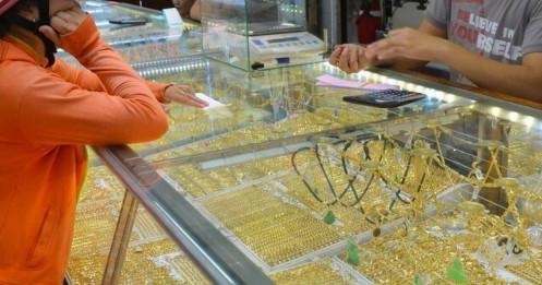 Ngày 24 Tết, giá vàng miếng SJC vọt lên 88,4 triệu đồng/lượng