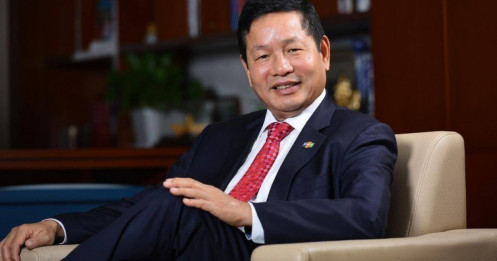 Cổ phiếu FPT lại phá đỉnh, ông Trương Gia Bình 'bỏ túi' thêm trăm tỷ