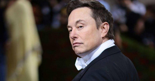 Elon Musk chỉ trích dự án AI trị giá 500 tỷ USD mà Trump công bố