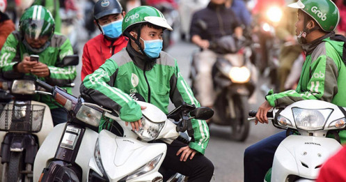 Trả giá sau tám năm làm xe ôm công nghệ kiếm 500.000 đồng một ngày