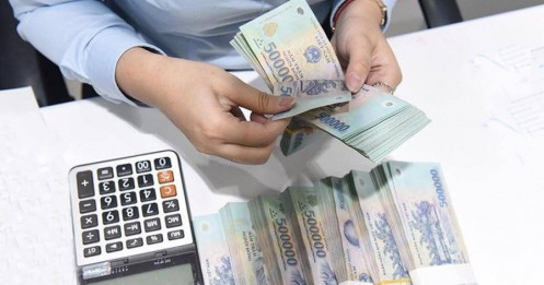 Lửa thử vàng gian nan thử tiền tệ