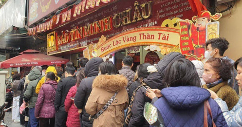 Giá vàng nhẫn tăng như “lên đồng”, mua vàng Thần Tài năm ngoái giờ bán lãi bao nhiêu?
