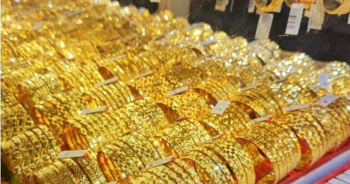 Giá vàng miếng SJC và vàng nhẫn tăng vọt, tiến sát 91 triệu đồng/lượng