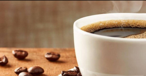 Giá cà phê Arabica lập đỉnh mới: Nguồn cung càng thắt chặt, giá càng tăng